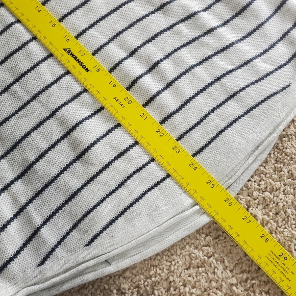 NEW Hollister Men's Cream White and Navy Striped Knit Shirt Size Small - Picture 7 of 10